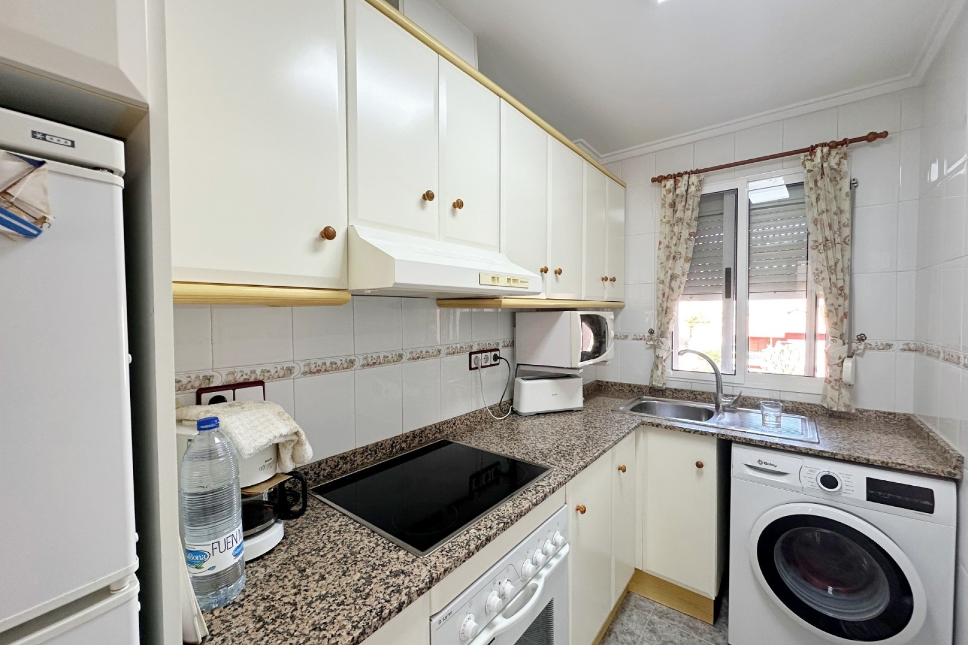 Resale - Apartment / Duplex -
Torrevieja