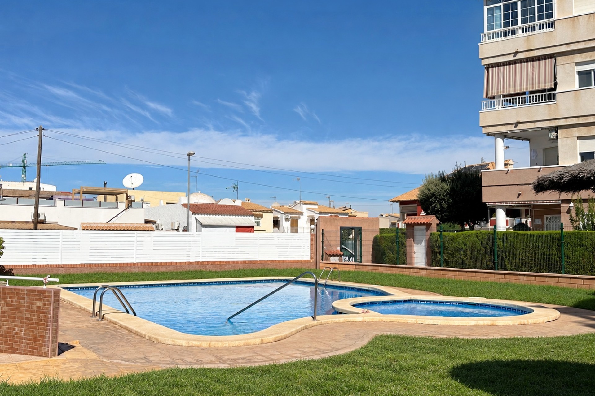 Resale - Apartment / Duplex -
Torrevieja