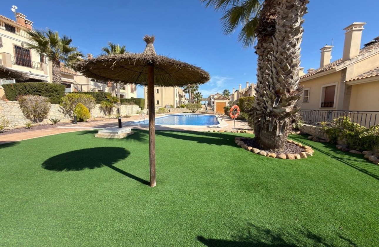 Resale - Apartment / Flat -
Algorfa - La Finca Golf Resort