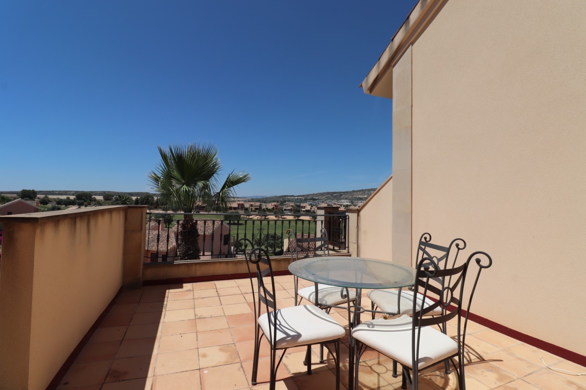 Resale - Apartment / Flat -
Algorfa - La Finca Golf Resort