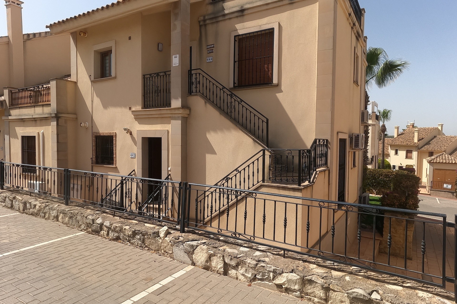 Resale - Apartment / Flat -
Algorfa - La Finca Golf Resort