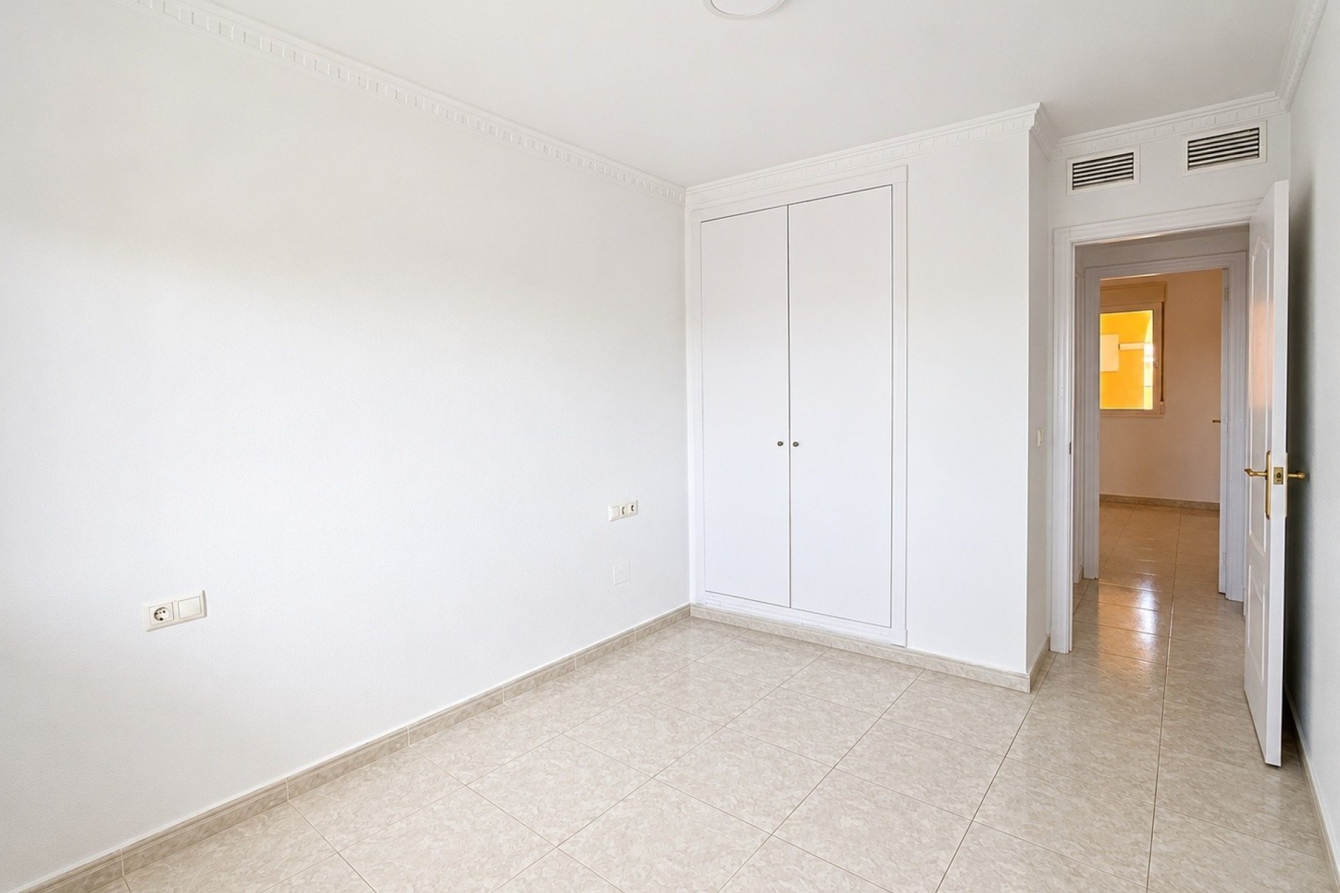 Resale - Apartment / Flat -
Algorfa - Pueblo