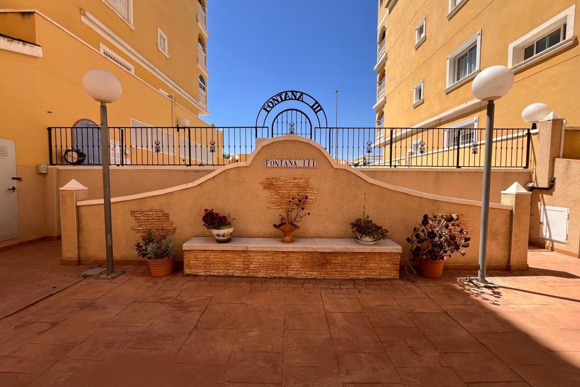 Resale - Apartment / Flat -
Algorfa - Pueblo