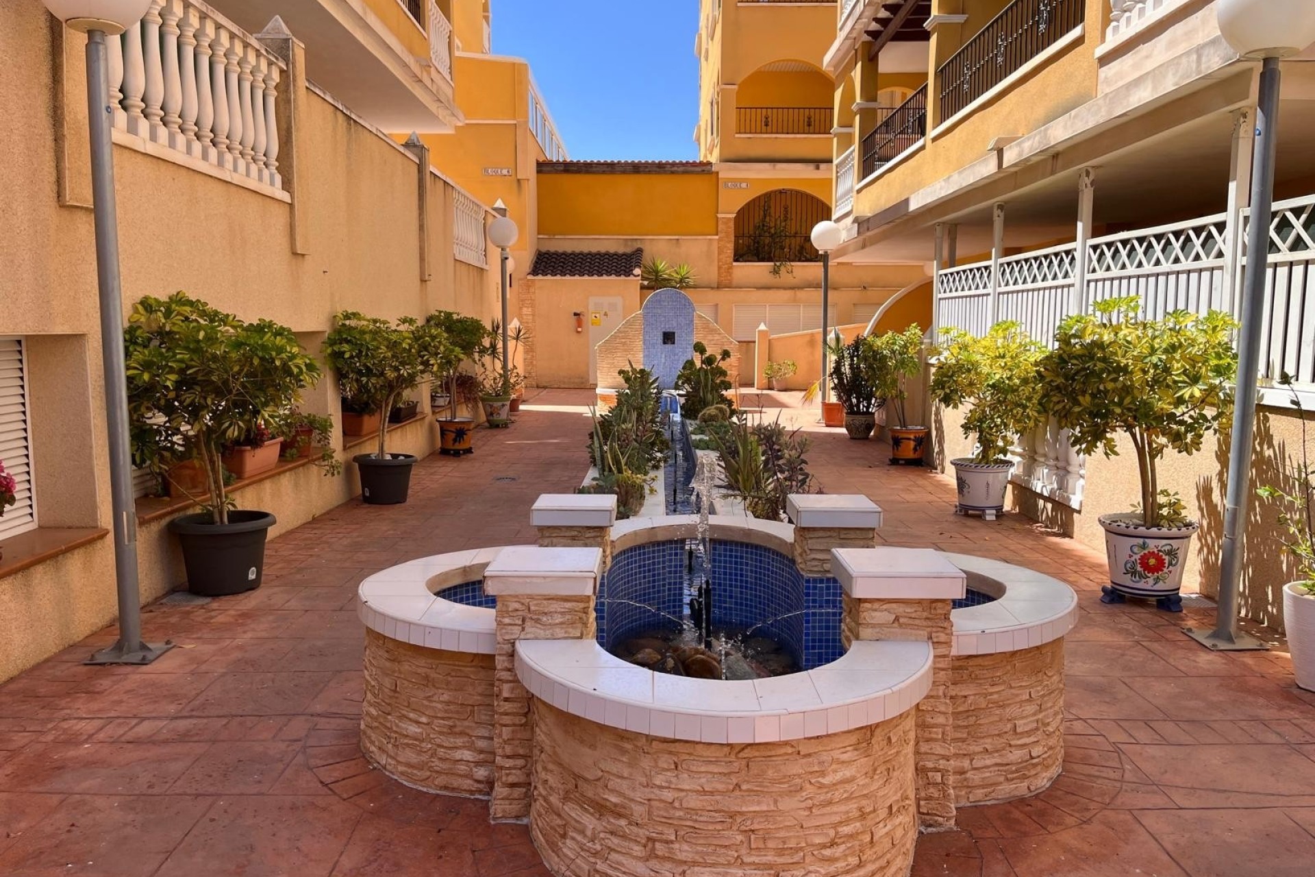 Resale - Apartment / Flat -
Algorfa - Pueblo