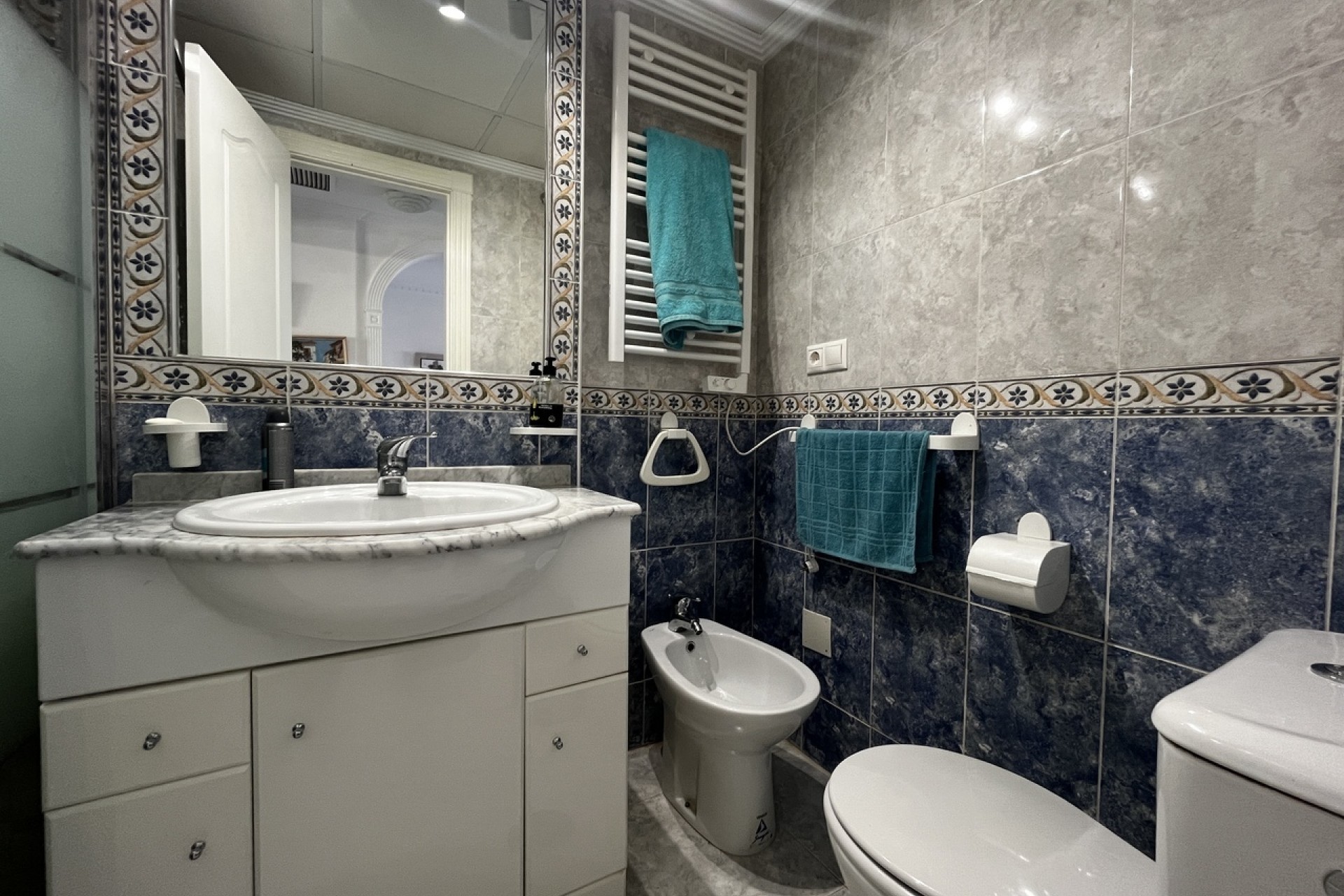 Resale - Apartment / Flat -
Algorfa