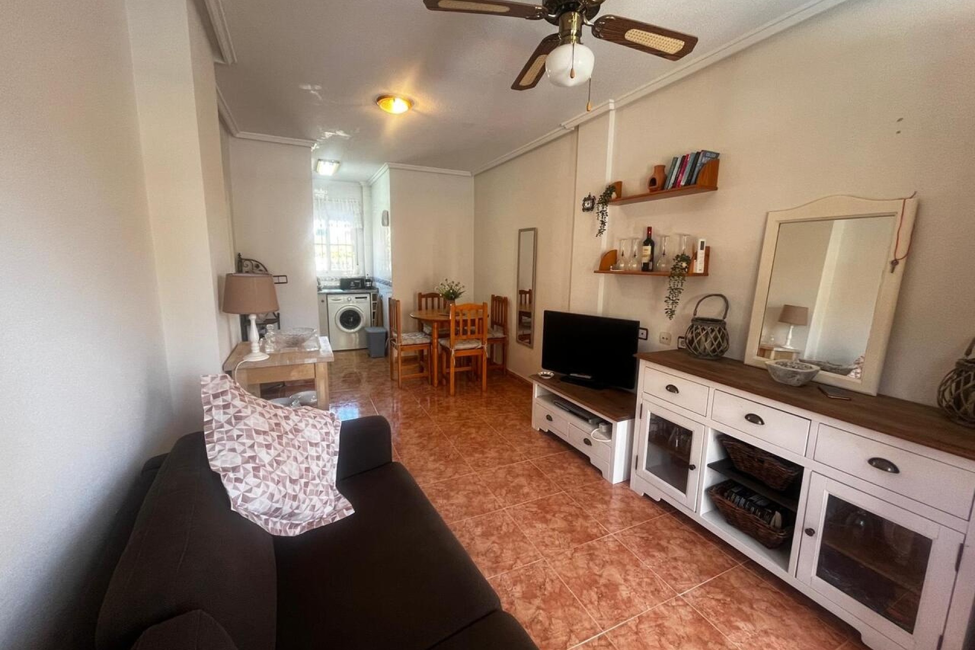 Resale - Apartment / Flat -
Algorfa