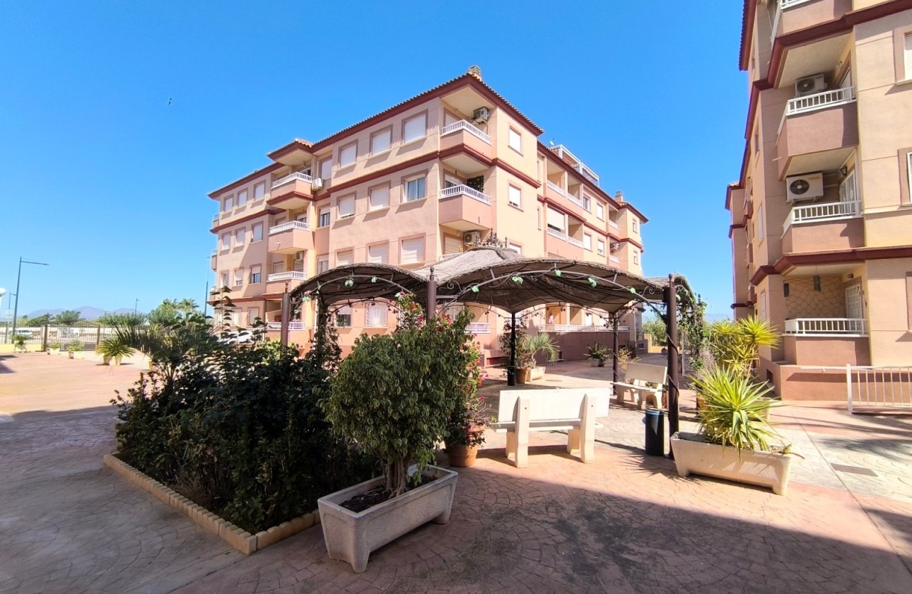 Resale - Apartment / Flat -
Algorfa