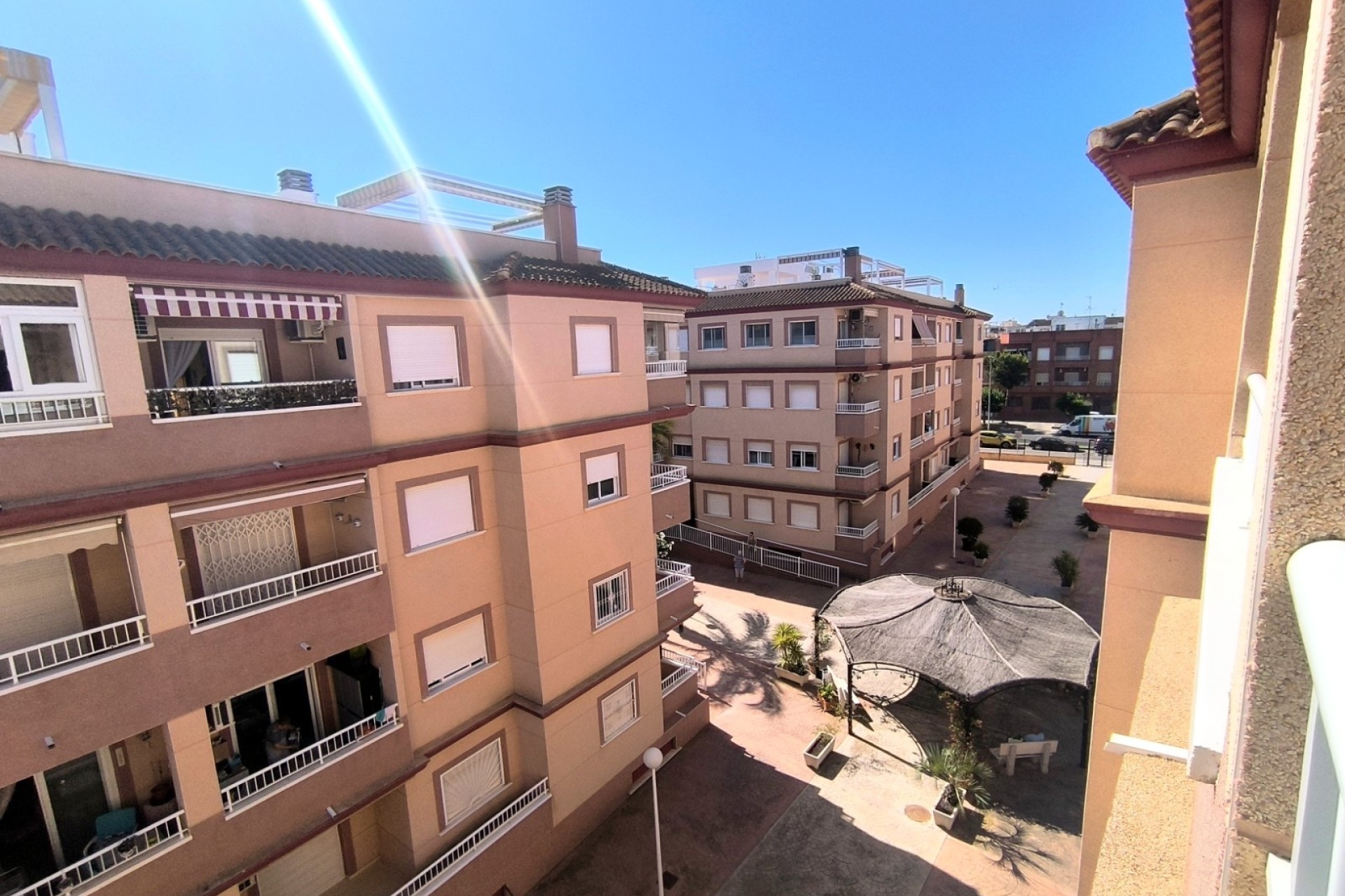 Resale - Apartment / Flat -
Algorfa