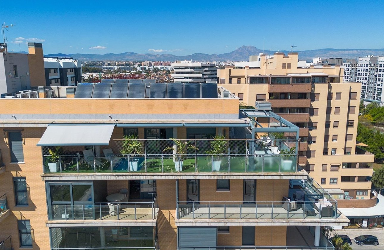 Resale - Apartment / Flat -
Alicante - Pau 5