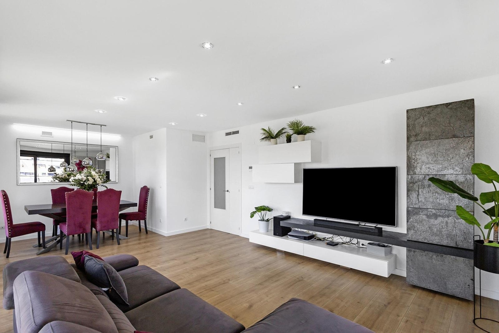 Resale - Apartment / Flat -
Alicante - Pau 5