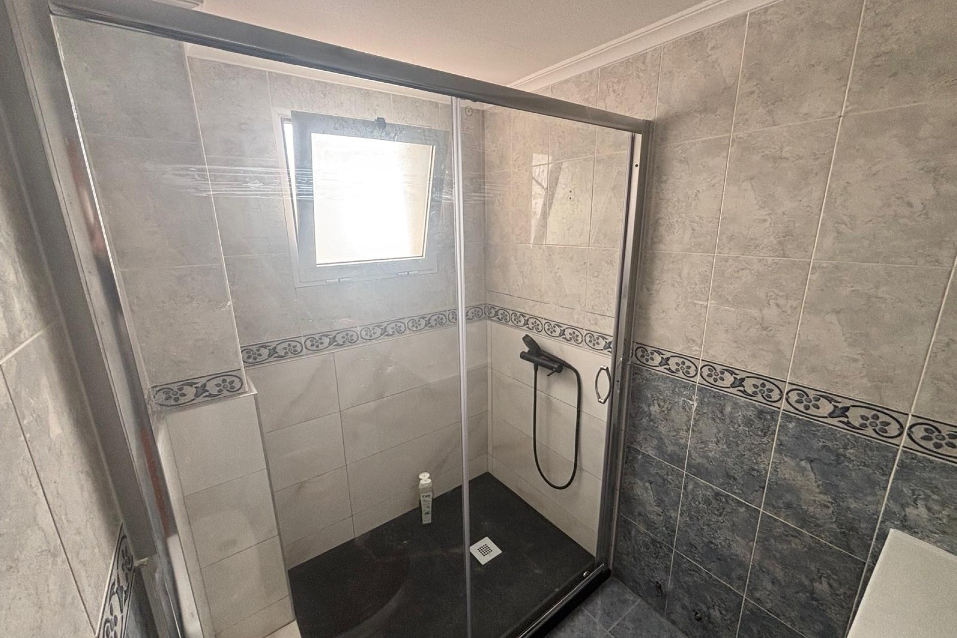 Resale - Apartment / Flat -
Almoradí