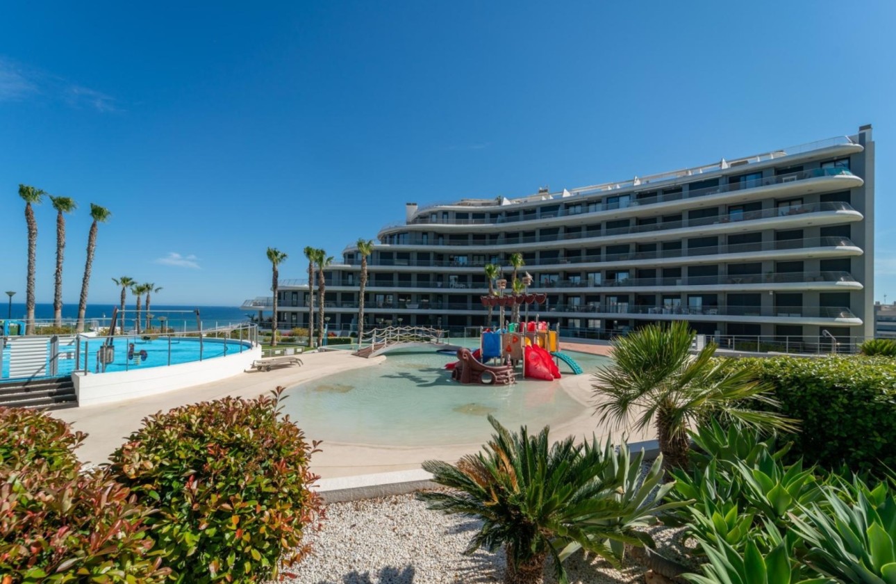 Resale - Apartment / Flat -
Arenales del Sol