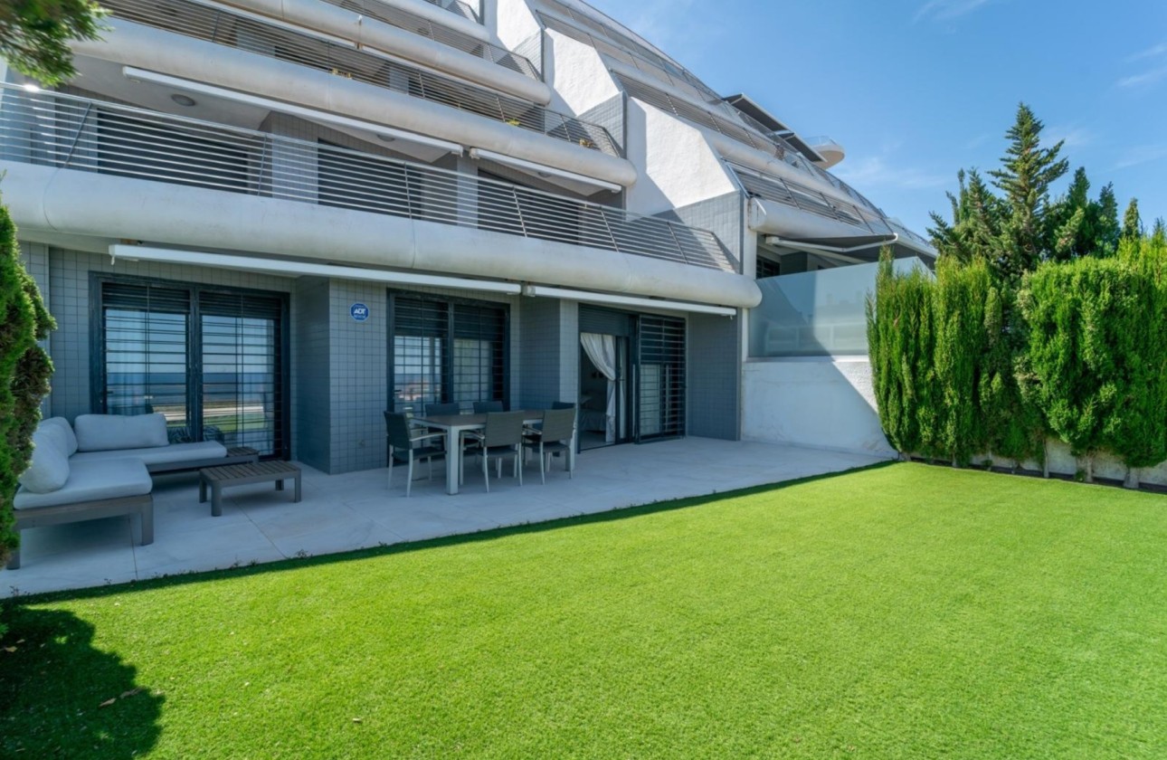 Resale - Apartment / Flat -
Arenales del Sol