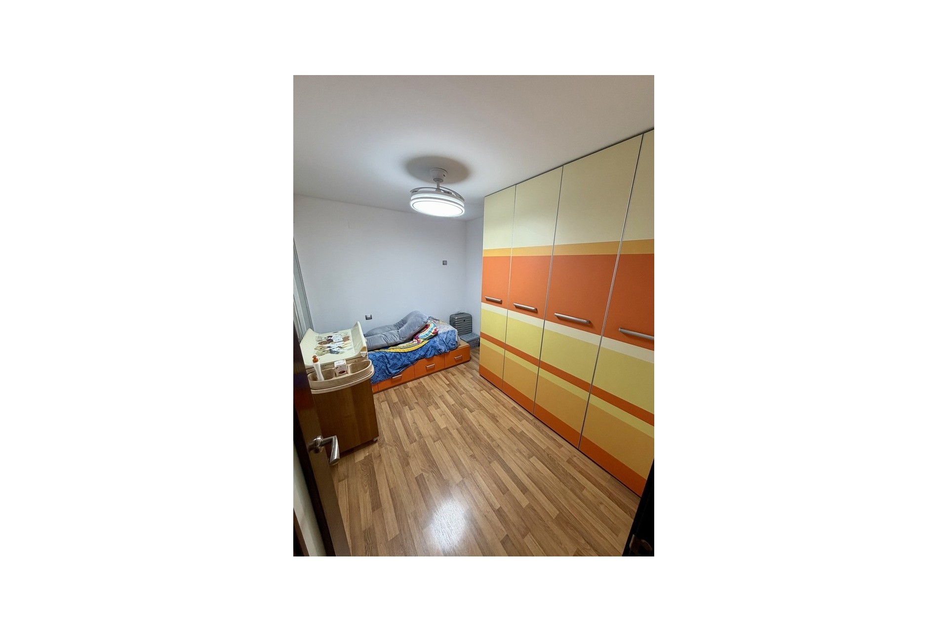 Resale - Apartment / Flat -
Benferri - Inland