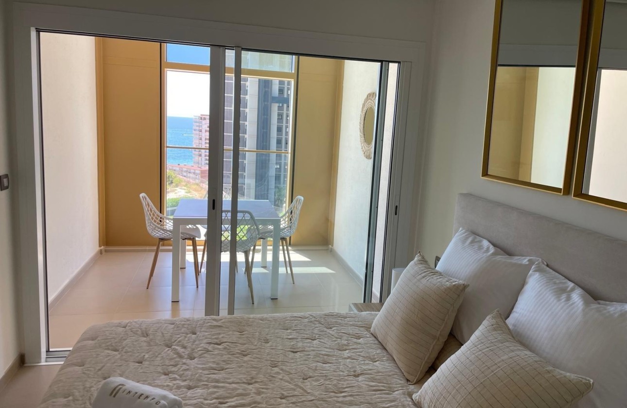Resale - Apartment / Flat -
Benidorm
