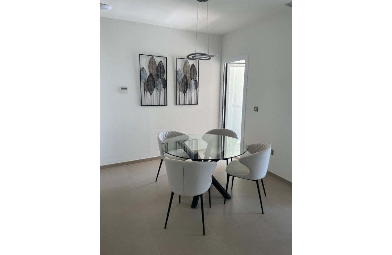 Resale - Apartment / Flat -
Benidorm