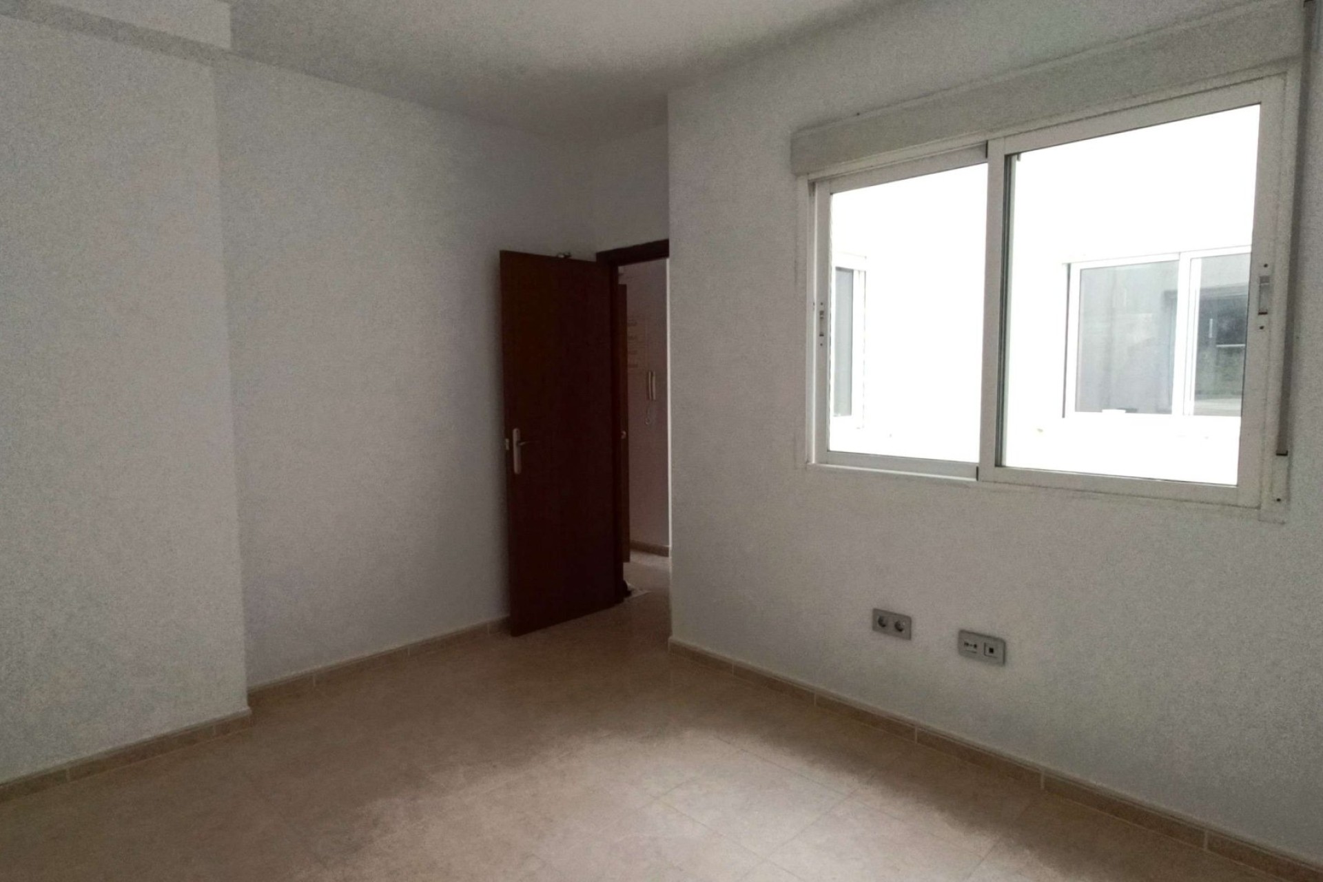 Resale - Apartment / Flat -
Benijofar