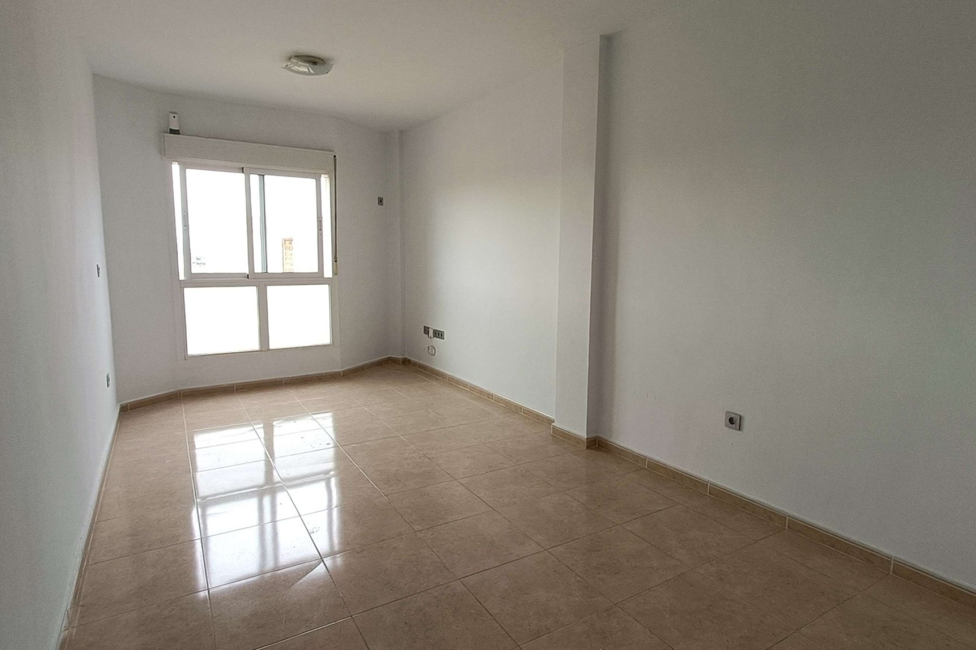 Resale - Apartment / Flat -
Benijofar