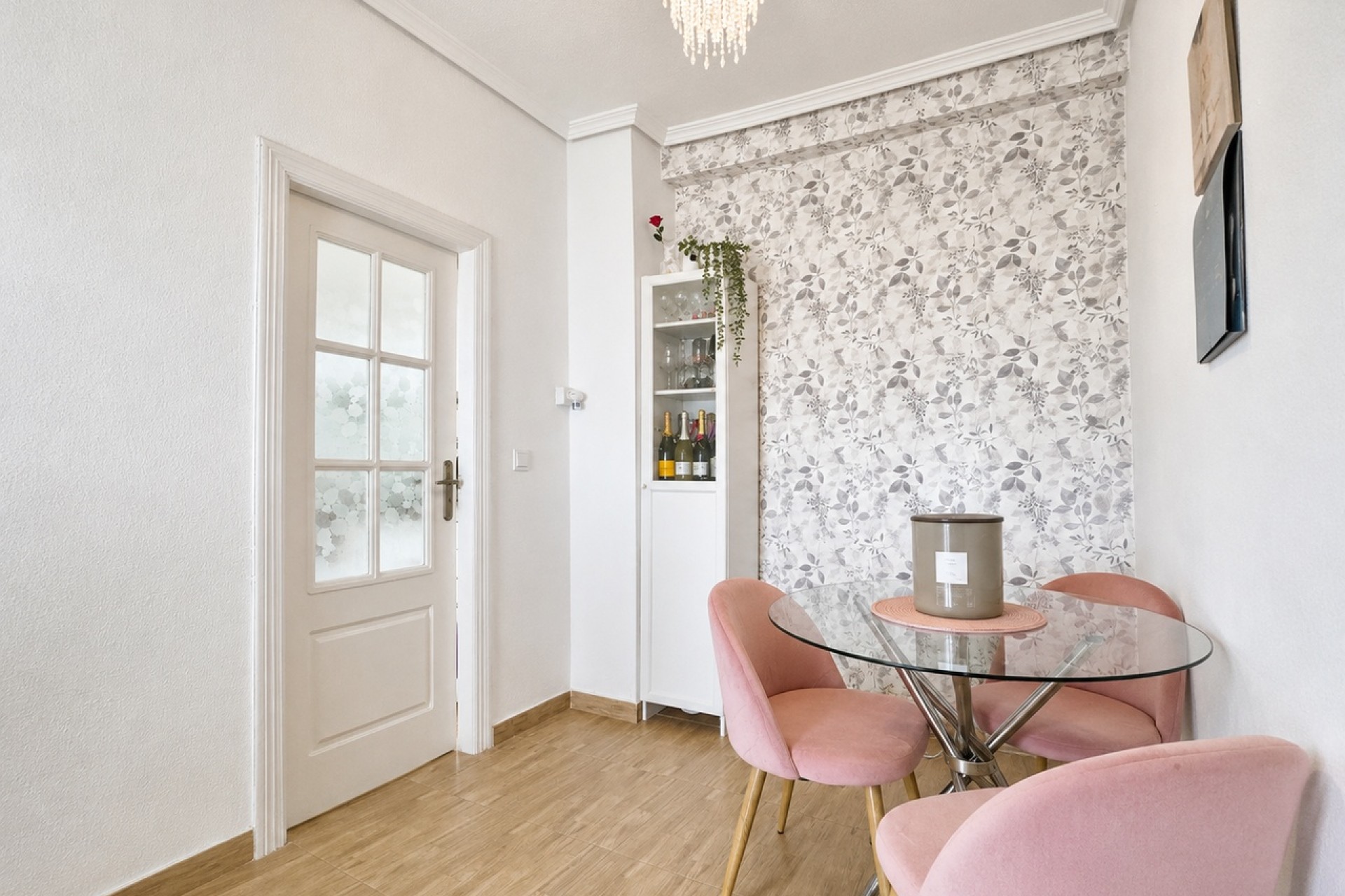 Resale - Apartment / Flat -
Cabo Roig