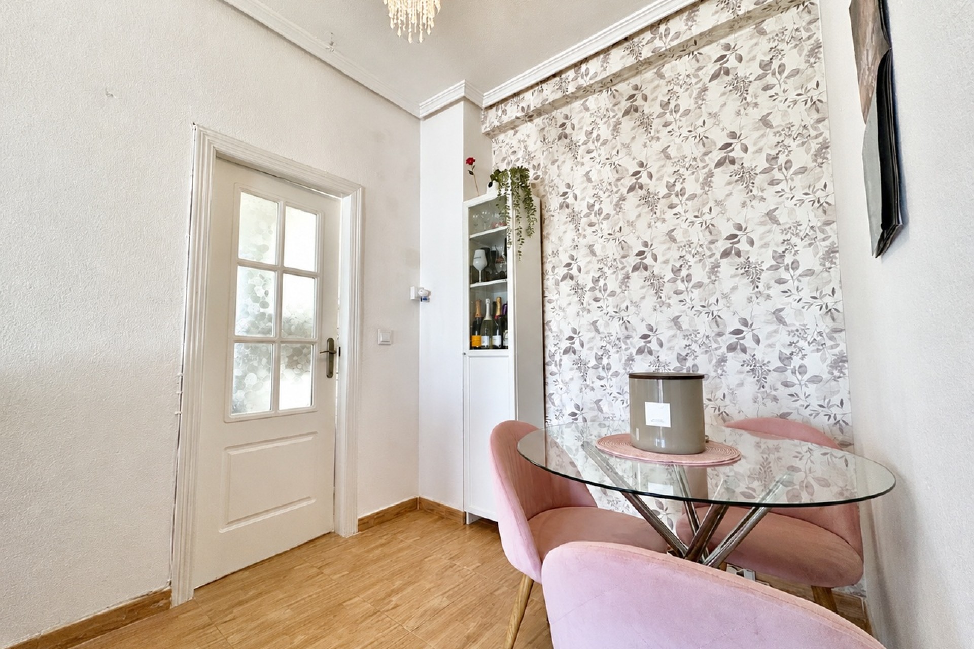Resale - Apartment / Flat -
Cabo Roig
