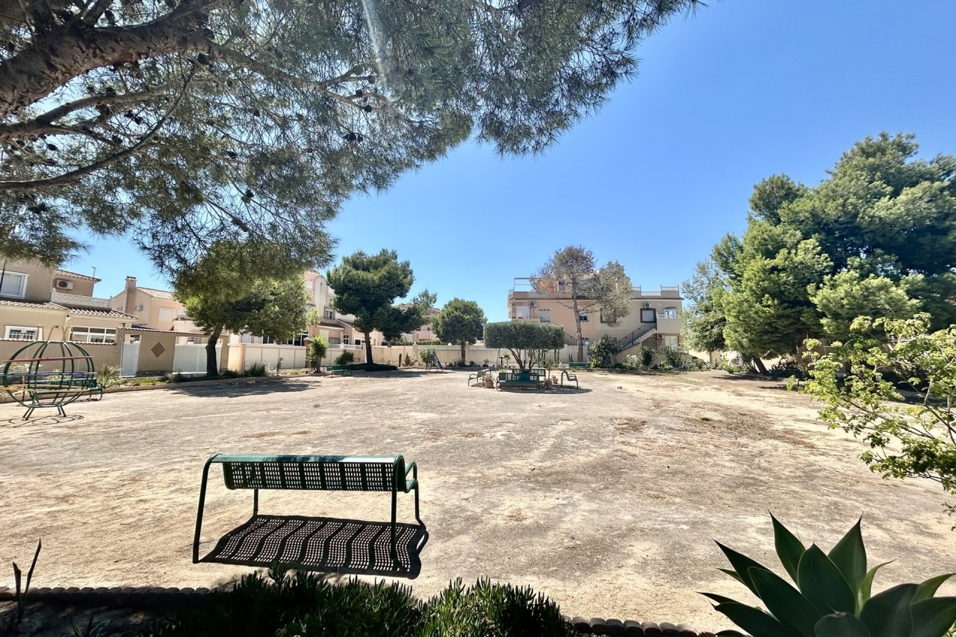Resale - Apartment / Flat -
Cabo Roig