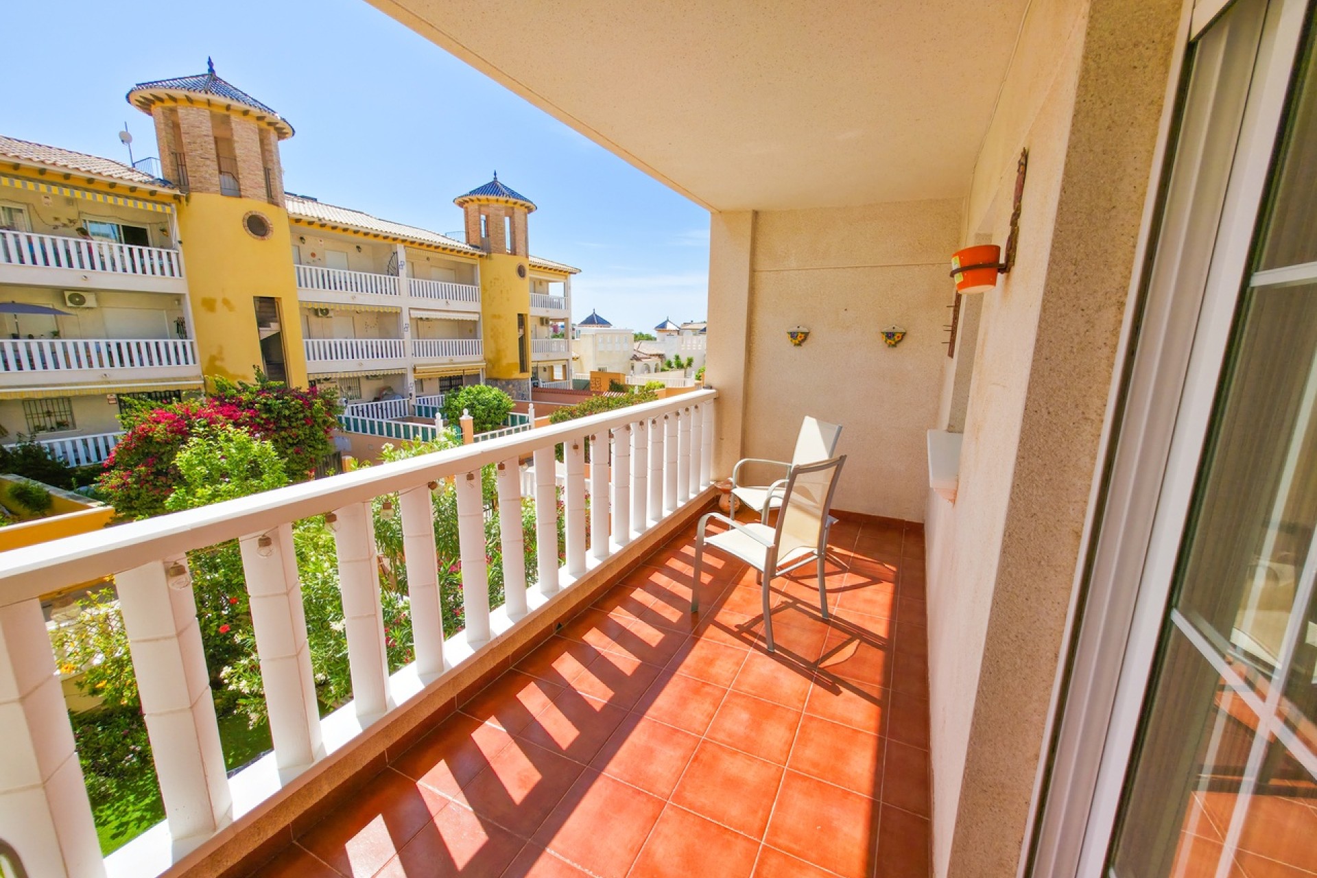 Resale - Apartment / Flat -
Cabo Roig
