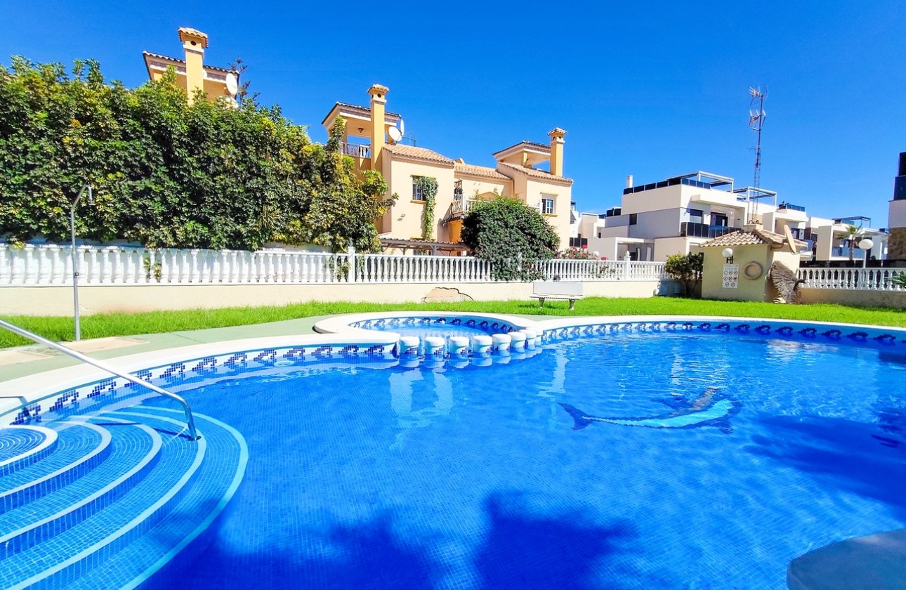 Resale - Apartment / Flat -
Cabo Roig
