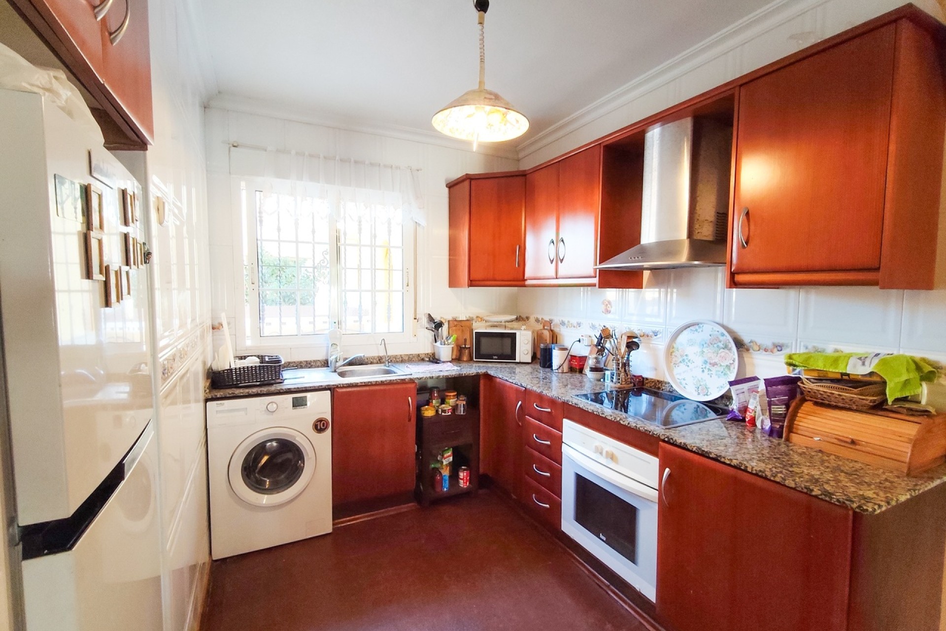 Resale - Apartment / Flat -
Cabo Roig