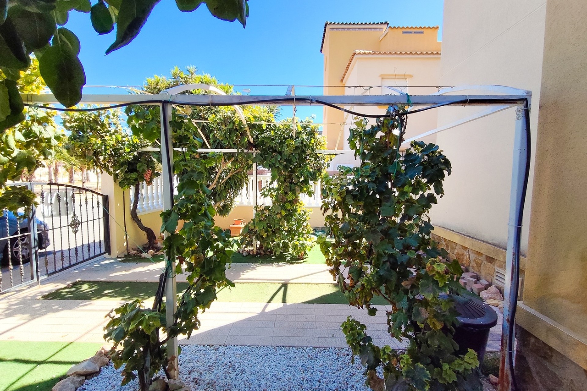 Resale - Apartment / Flat -
Cabo Roig