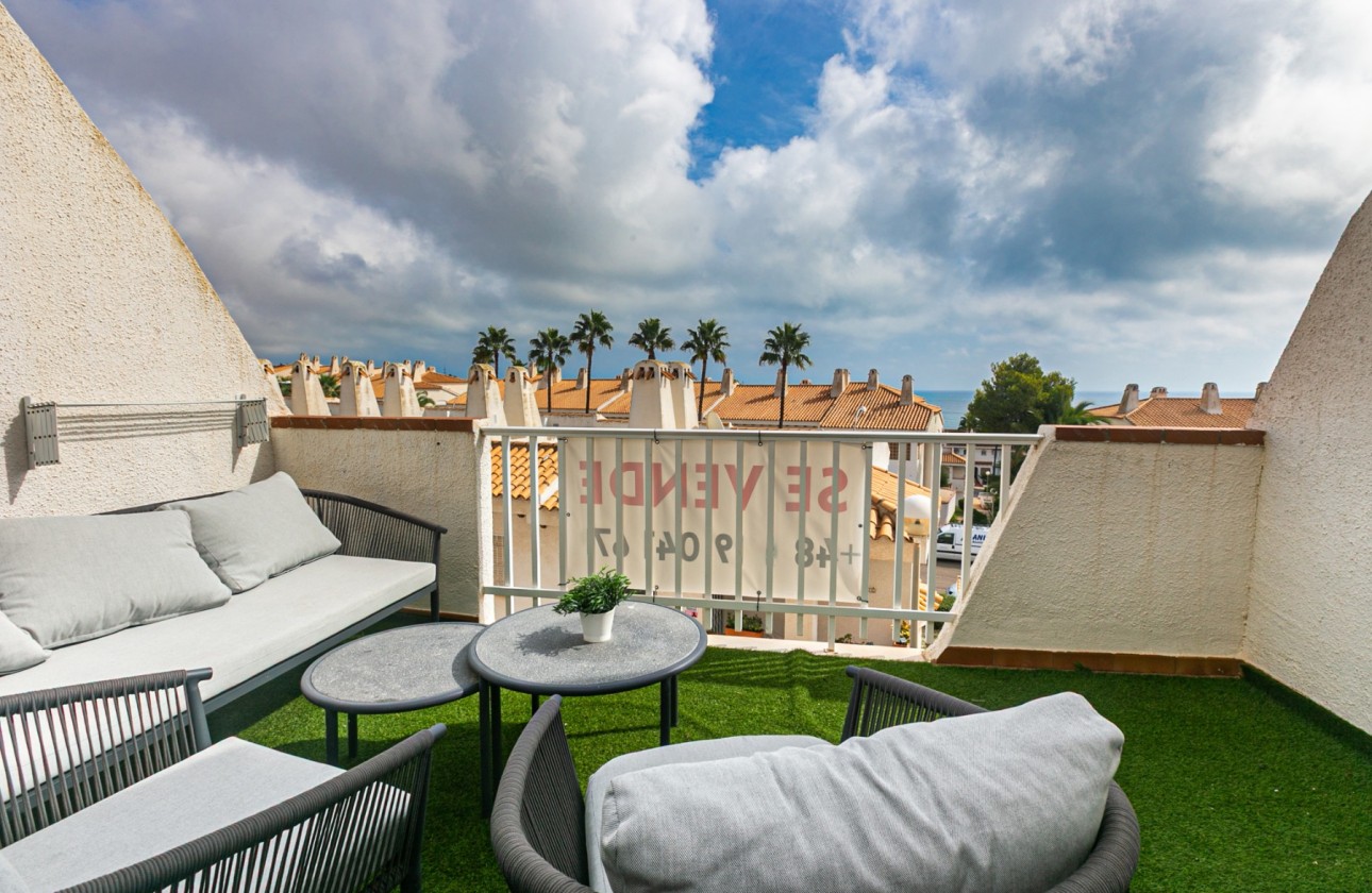 Resale - Apartment / Flat -
Cabo Roig