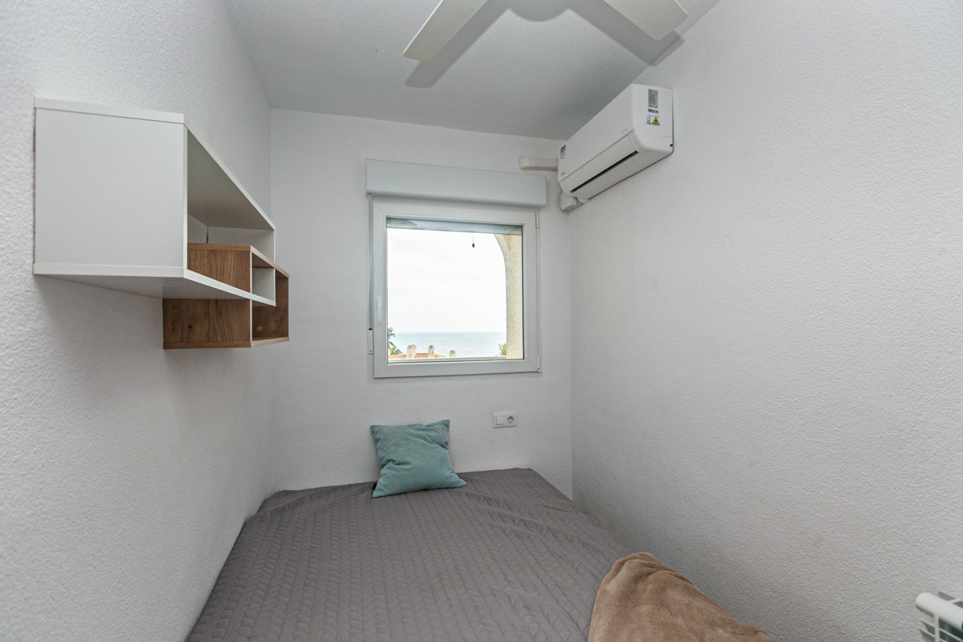 Resale - Apartment / Flat -
Cabo Roig