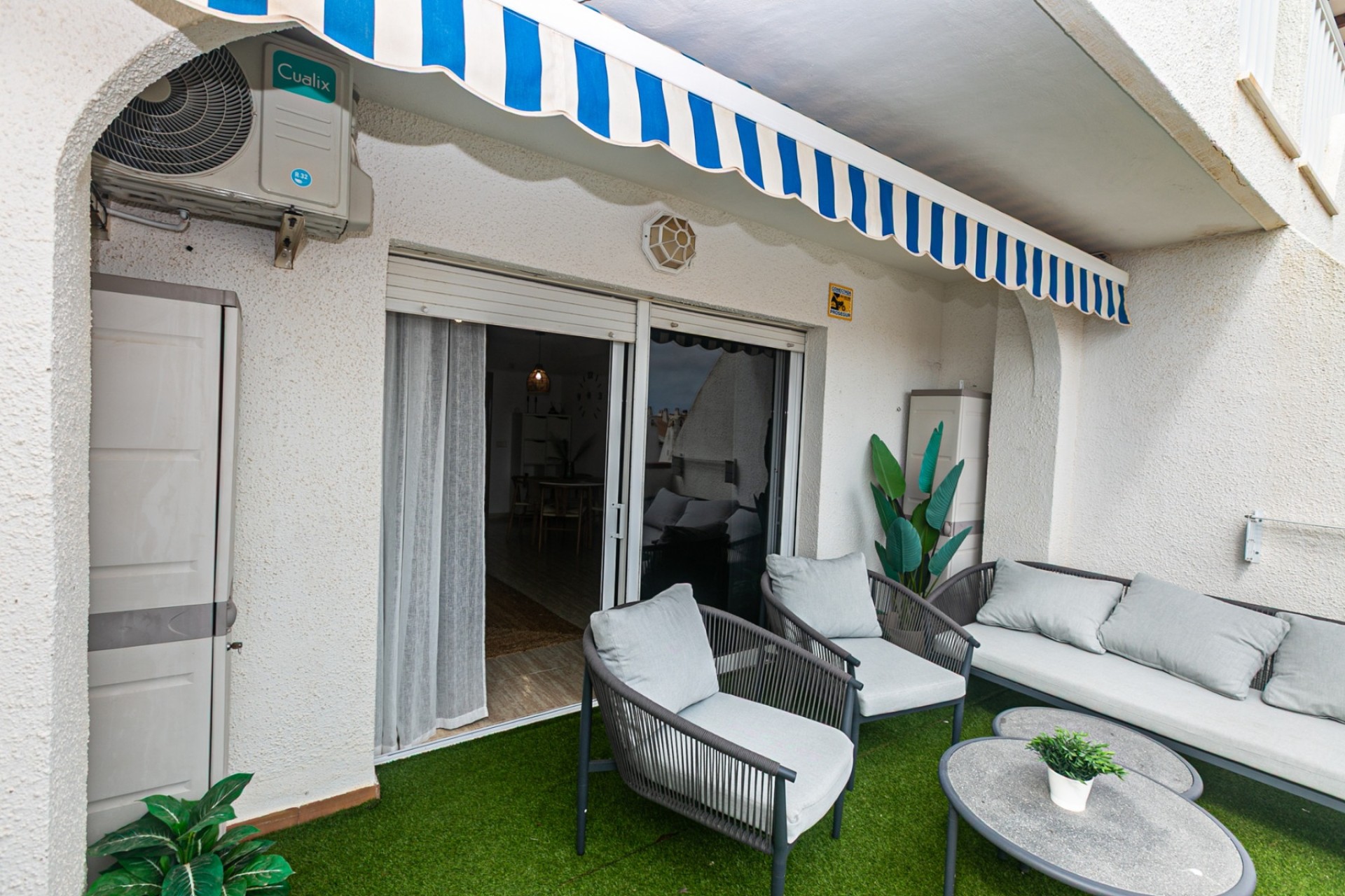 Resale - Apartment / Flat -
Cabo Roig