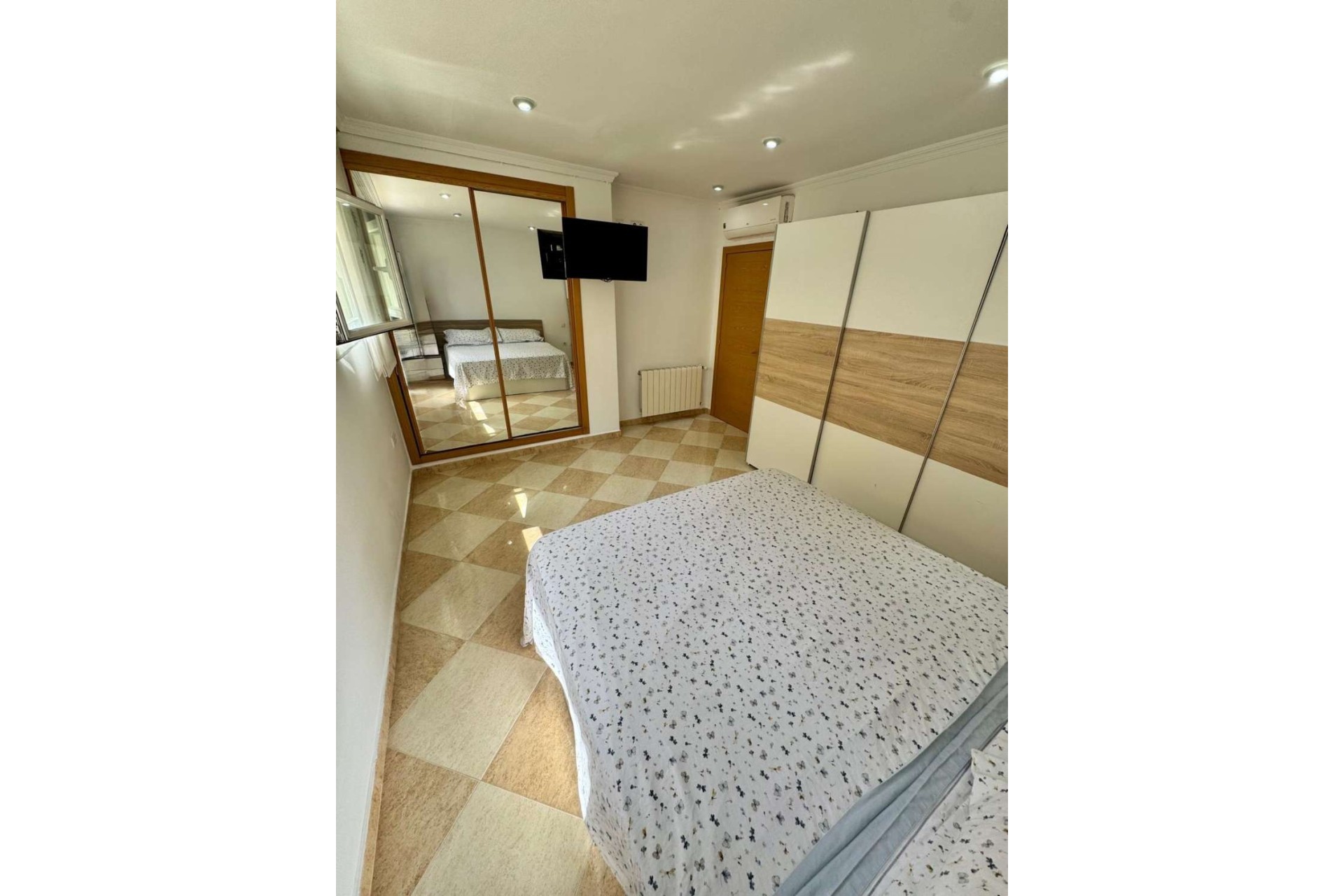 Resale - Apartment / Flat -
Calpe