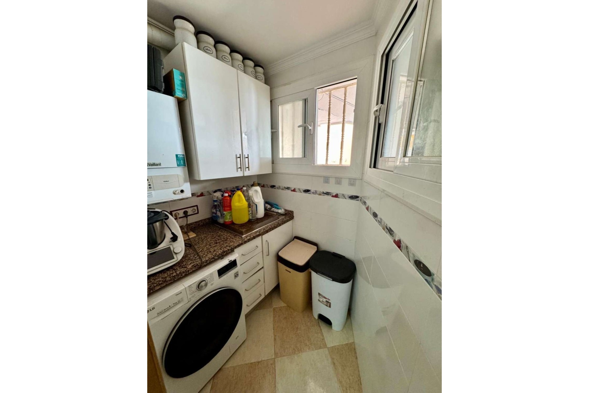 Resale - Apartment / Flat -
Calpe