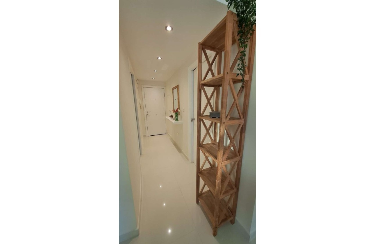 Resale - Apartment / Flat -
Calpe