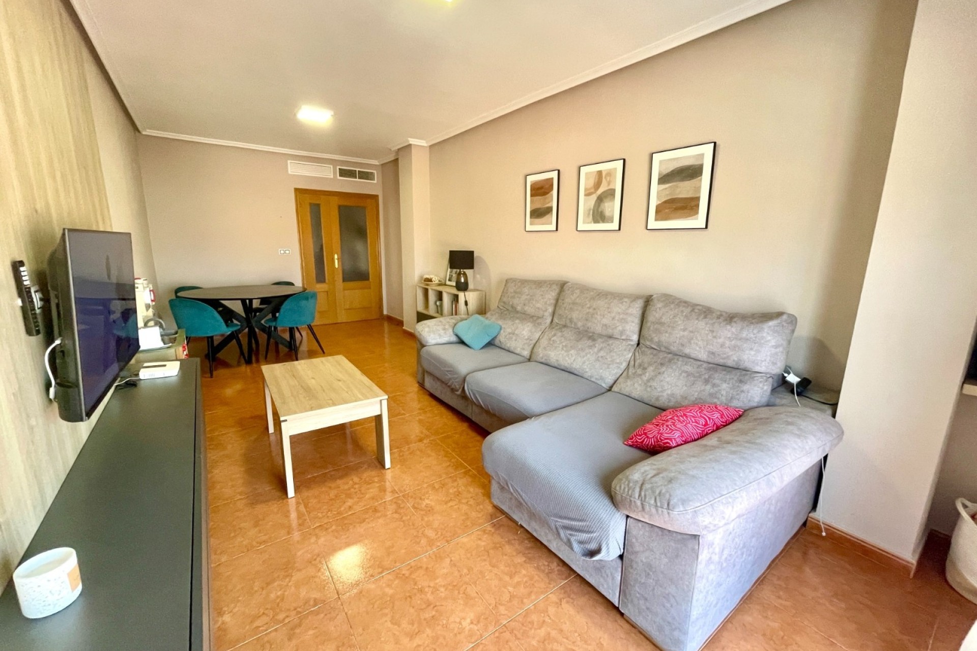 Resale - Apartment / Flat -
Catral - pueblo