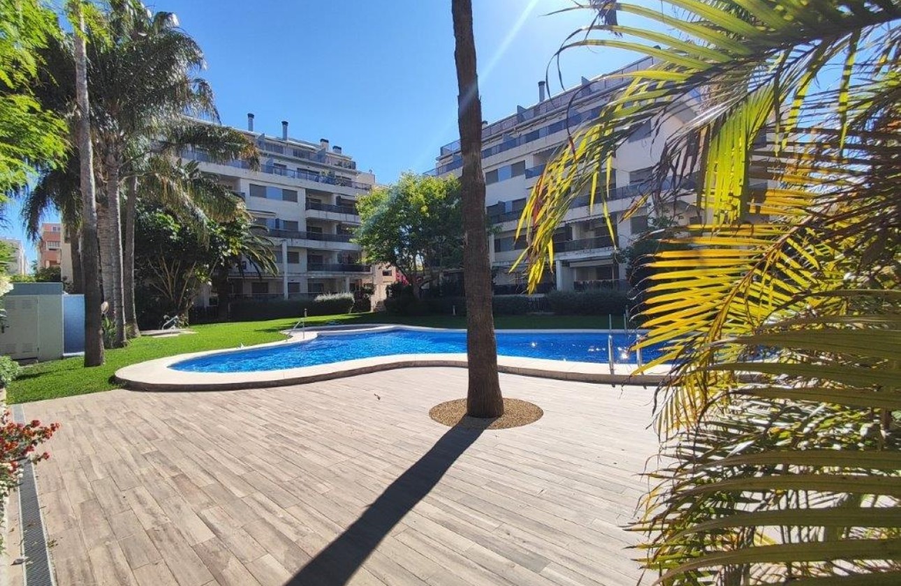Resale - Apartment / Flat -
Denia - Dénia