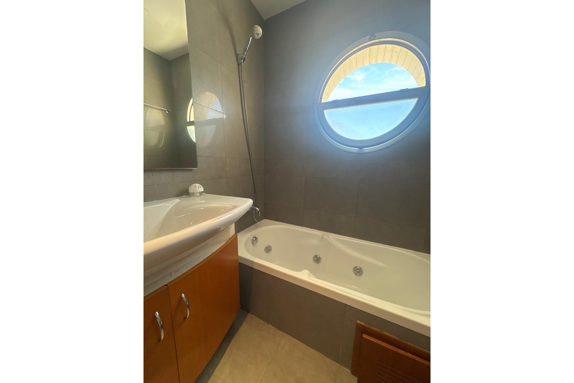 Resale - Apartment / Flat -
Denia - Dénia