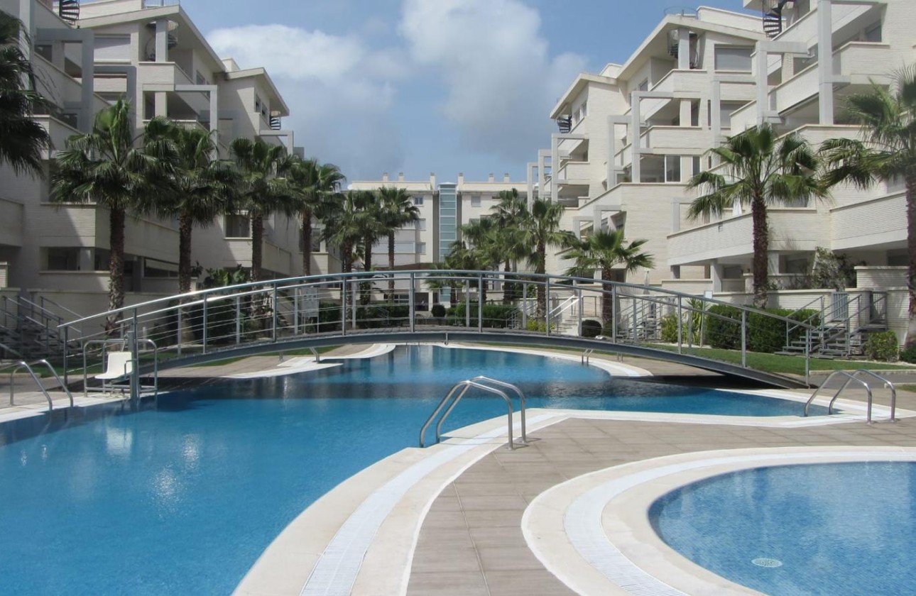 Resale - Apartment / Flat -
Denia - Dénia