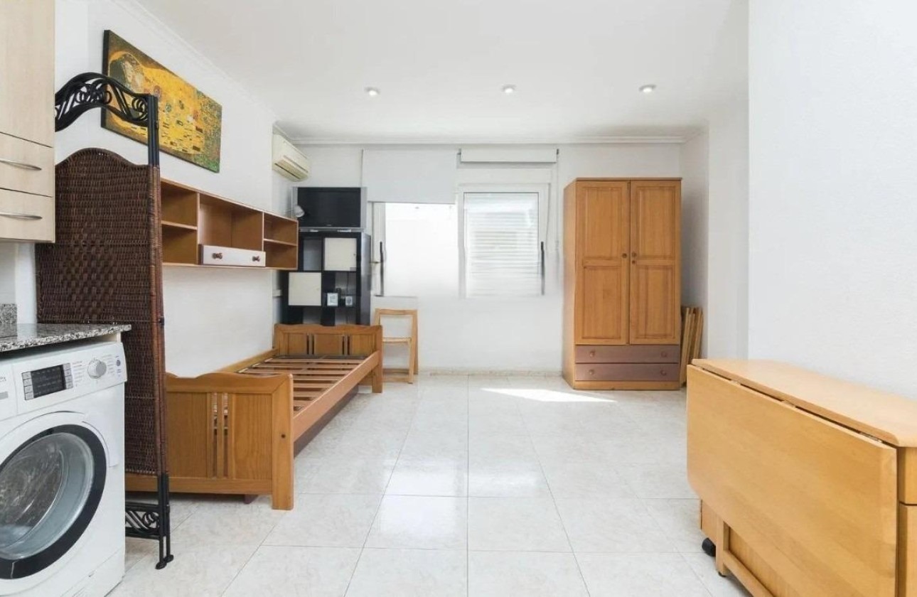 Resale - Apartment / Flat -
El Altet - Balsares