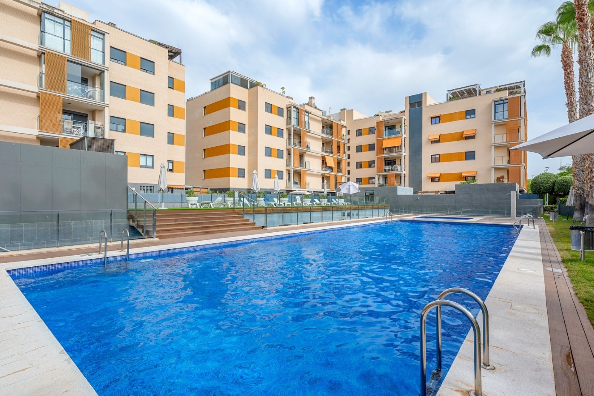Resale - Apartment / Flat -
El Campello - Mutxamel