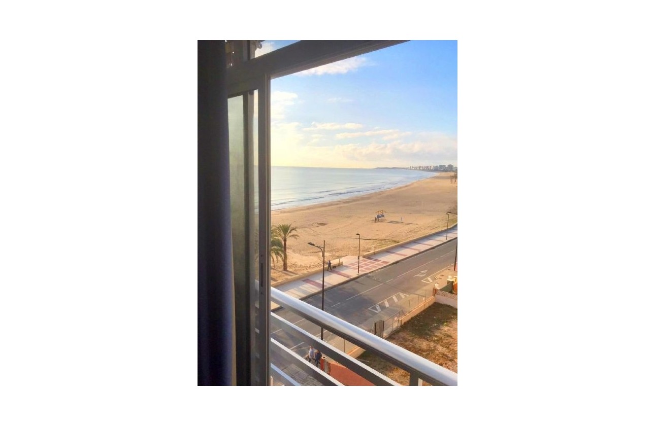 Resale - Apartment / Flat -
El Campello