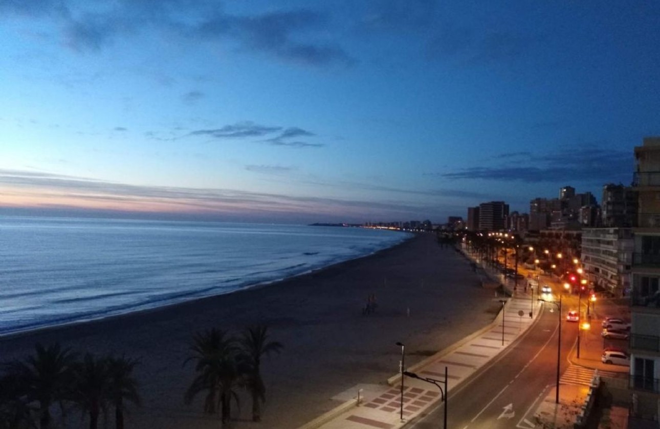 Resale - Apartment / Flat -
El Campello
