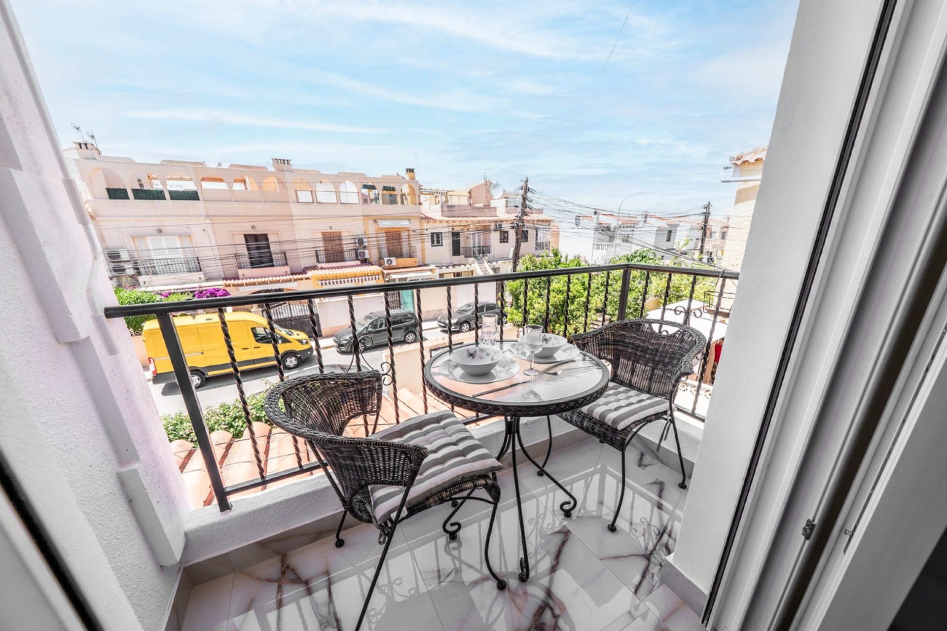 Resale - Apartment / Flat -
El Chaparral - Costa Blanca