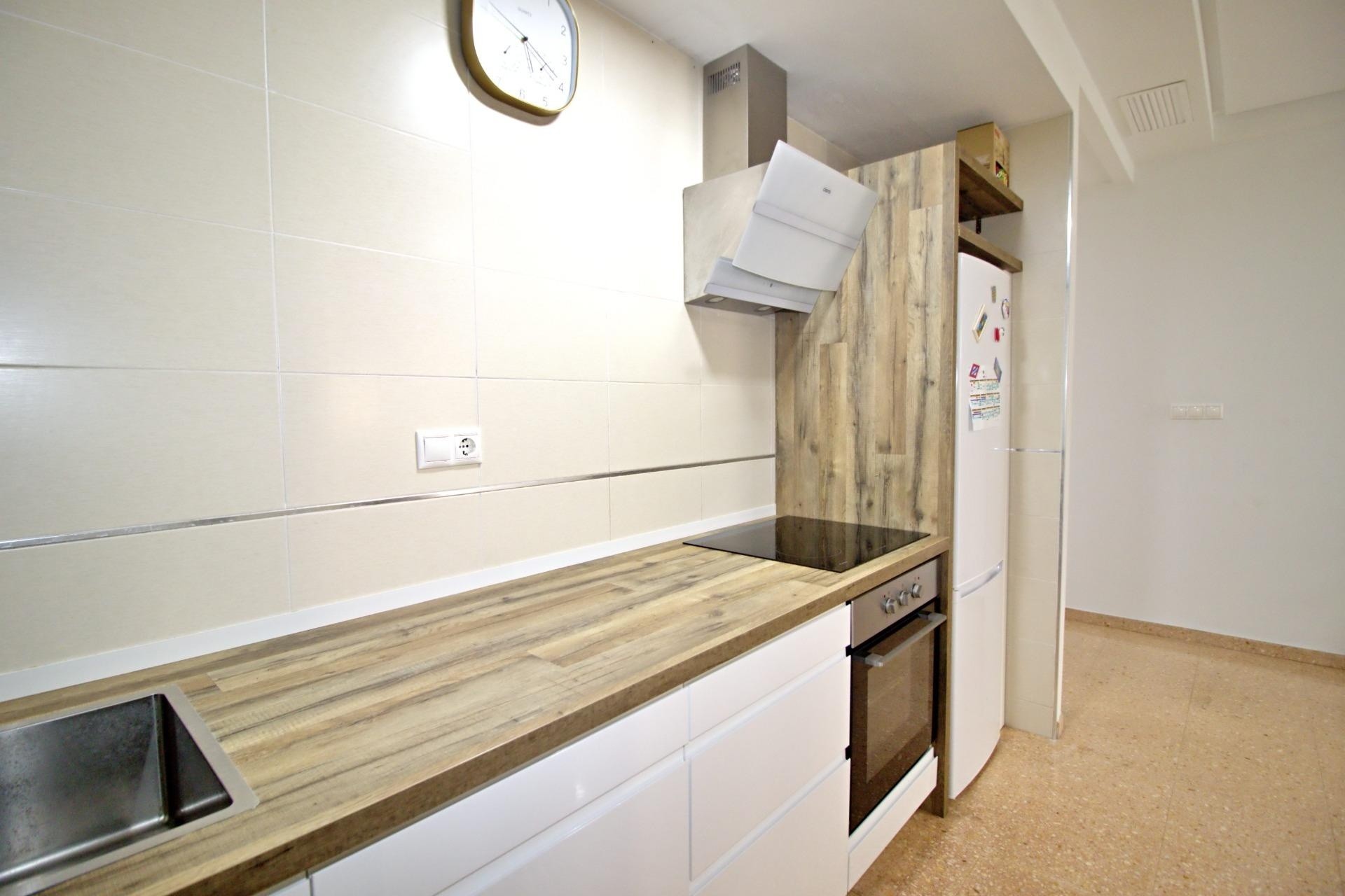 Resale - Apartment / Flat -
Elche - Plaza Madrid