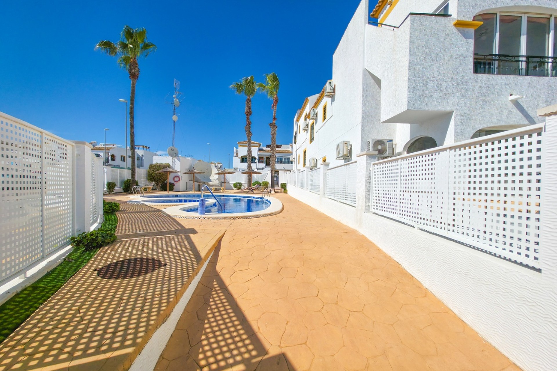 Resale - Apartment / Flat -
Entre Naranjo - Vistabella Golf - Costa Blanca