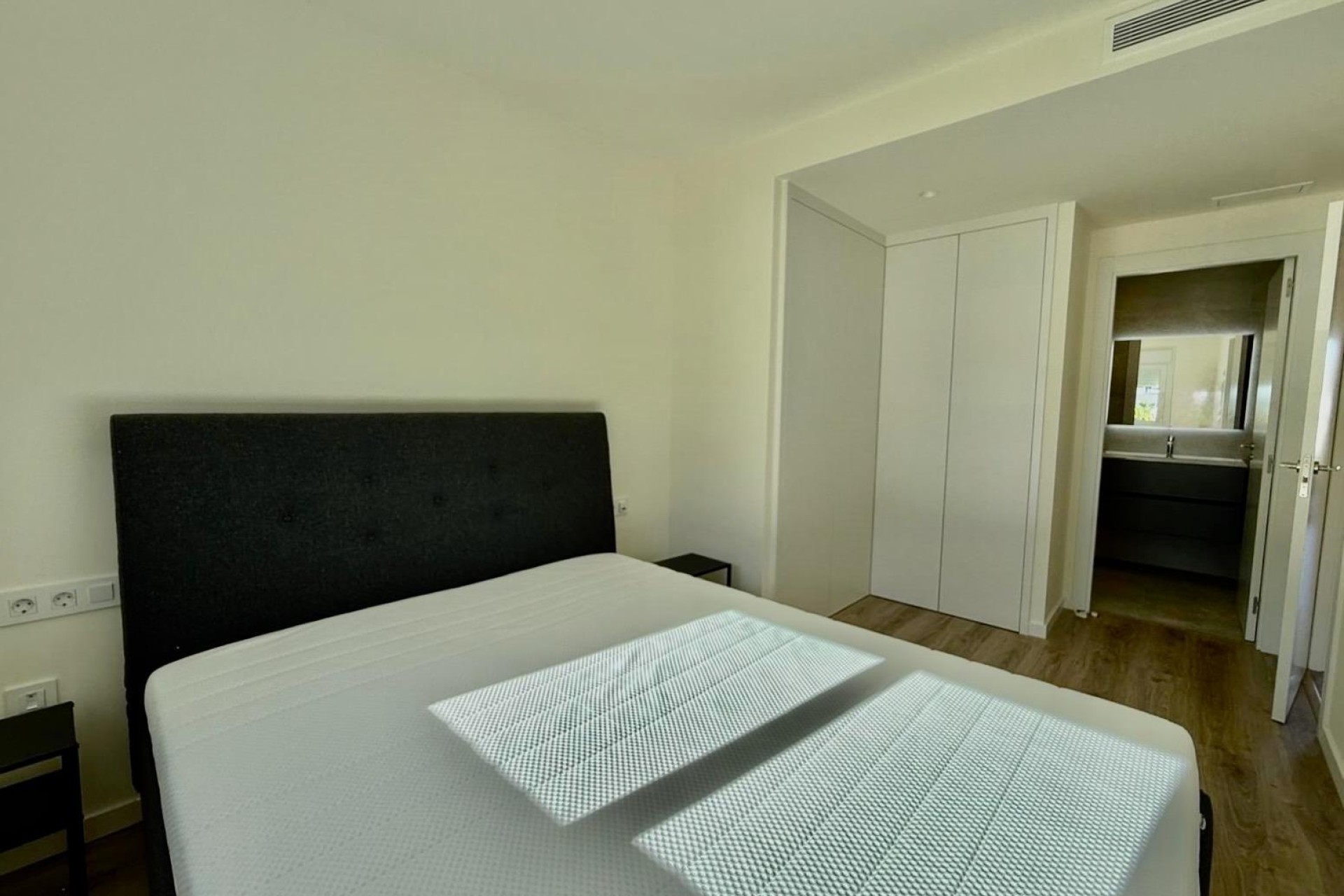 Resale - Apartment / Flat -
Finestrat - Balcón de finestrat