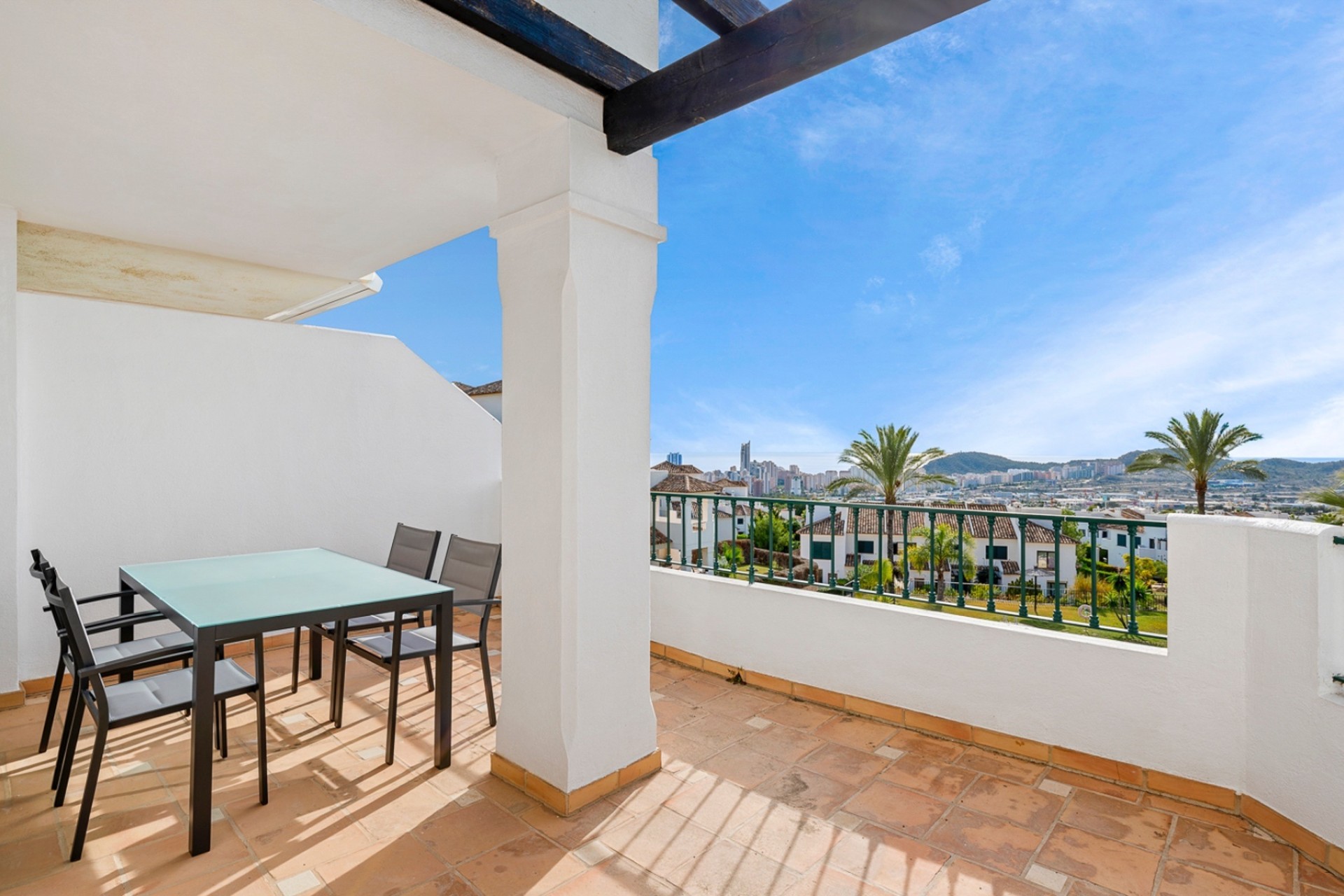 Resale - Apartment / Flat -
Finestrat - Sierra cortina