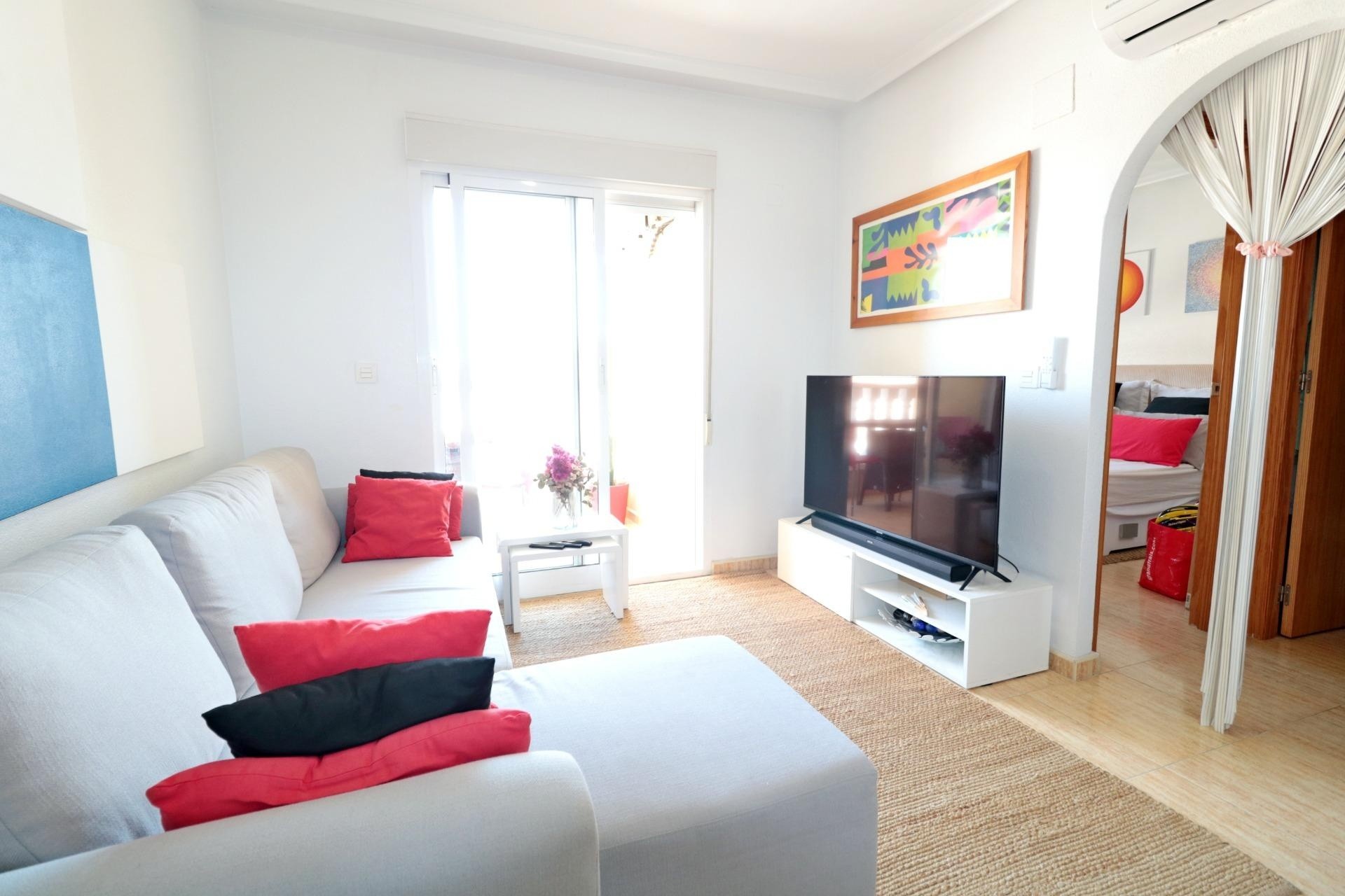 Resale - Apartment / Flat -
Formentera del Segura - Pueblo 5