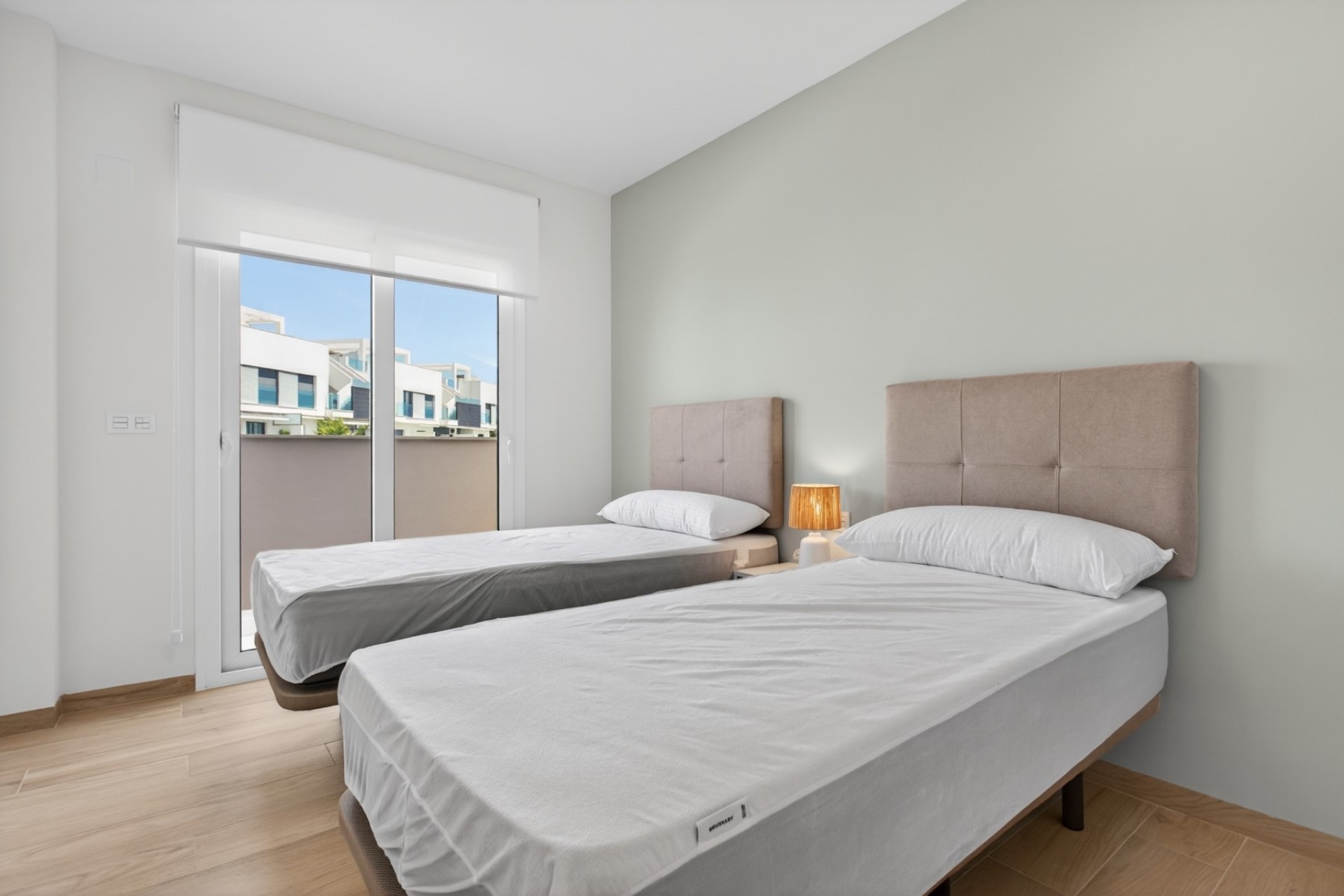 Resale - Apartment / Flat -
Guardamar del Segura - Costa Blanca